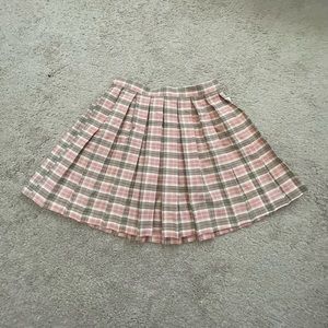 Cali 1850 Size small Plaid skirt Juniors